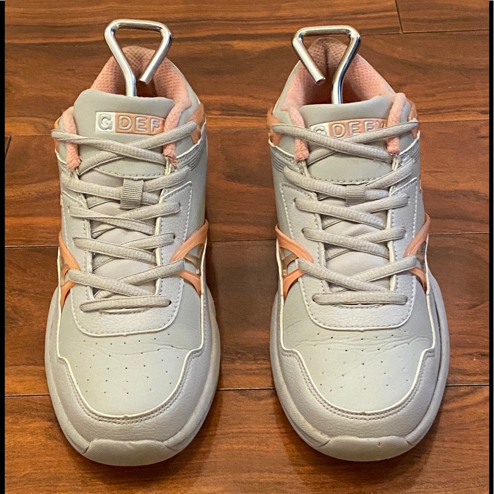 Gravity Defyer Shoes - Picture 7 of 16